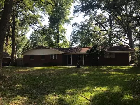 9418 Oleander Dr, Shreveport, LA 71118