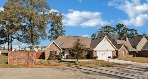 200 Bent Tree Loop, Haughton, LA 71037 photo 4