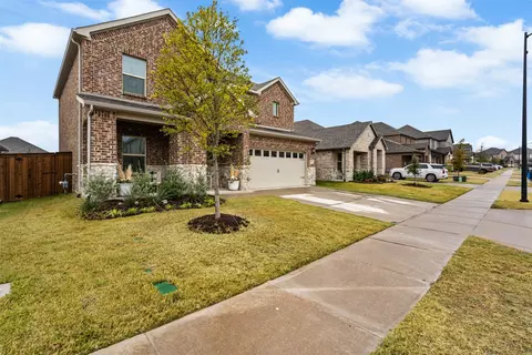 5648 Santa Elena Ct, Fort Worth, TX 76126