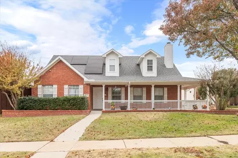 8213 Pacific St, Frisco, TX 75035