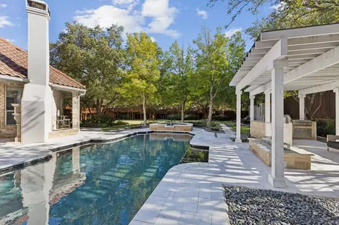 6404 Lake Forest Dr, Plano, TX 75024