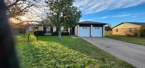 1018 N Seaman St, Eastland, TX 76448