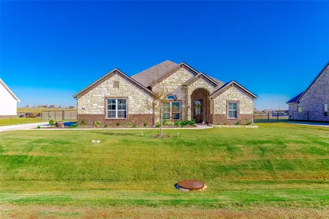 118 Clearwater Ct, Rhome, TX 76078