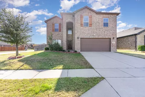1084 Doe Meadow Dr, Burleson, TX 76028