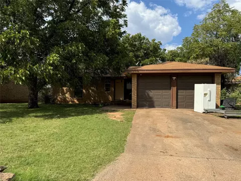 2018 Westwood Dr, Abilene, TX 79603