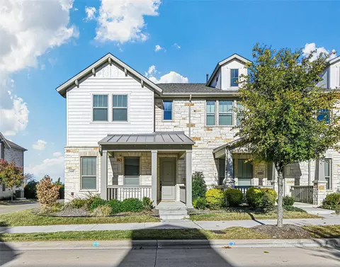 6445 Northern Dancer Dr, North Richland Hills, TX 76180