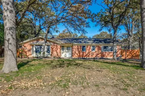 7329 Normandy Rd, Fort Worth, TX 76112