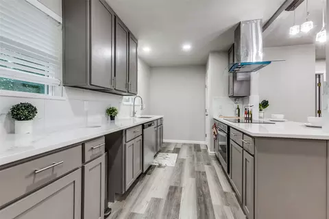 1669 Morrison Dr, Garland, TX 75040