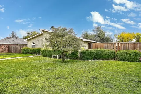 1833 Stockton Trl, Plano, TX 75023