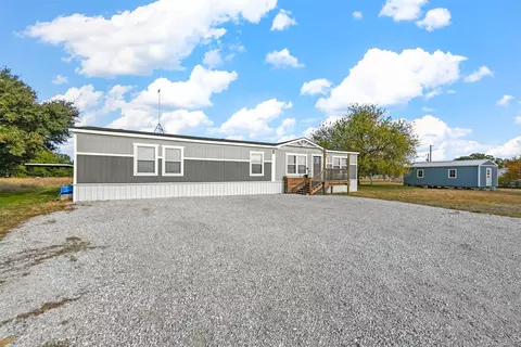 7300 Prather Rd, Springtown, TX 76082