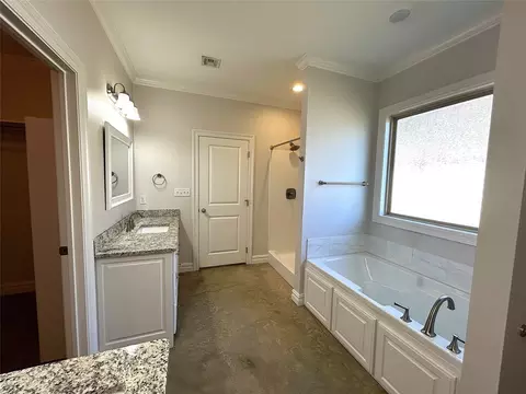 Bath - 115 Buck Meadow Dr, Ruston, LA 71270 photo 2 of 5