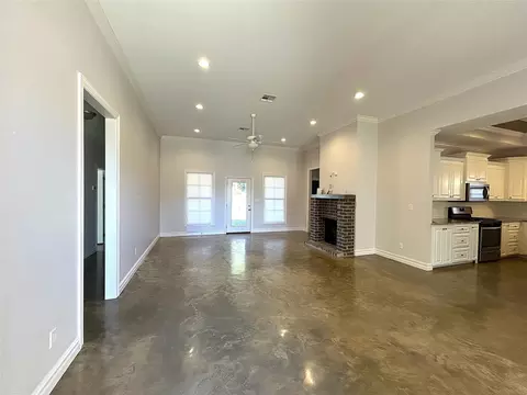 Living - 115 Buck Meadow Dr, Ruston, LA 71270 photo 4 of 4