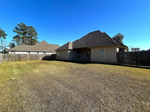 Exterior - 115 Buck Meadow Dr, Ruston, LA 71270 photo 7 of 9
