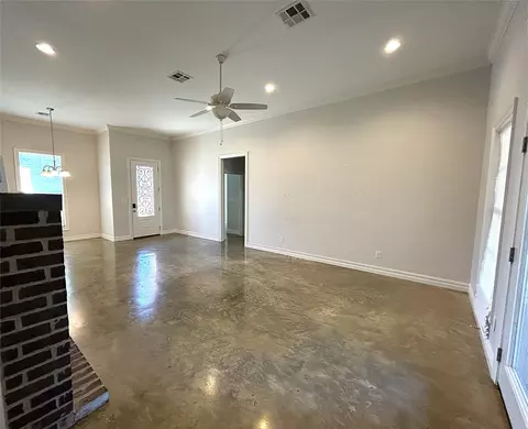 Living - 115 Buck Meadow Dr, Ruston, LA 71270 photo 3 of 4
