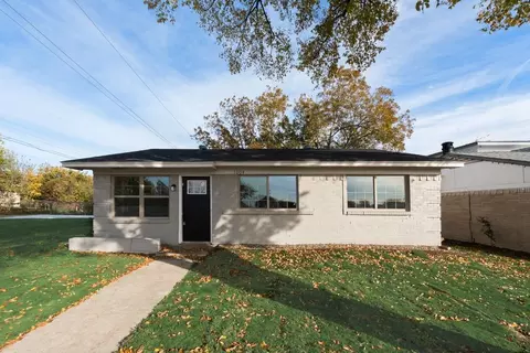 1004 Lee St, Mesquite, TX 75149