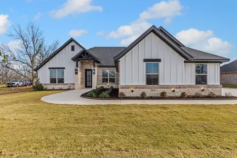 3012 Hazlewood Rd, Granbury, TX 76049