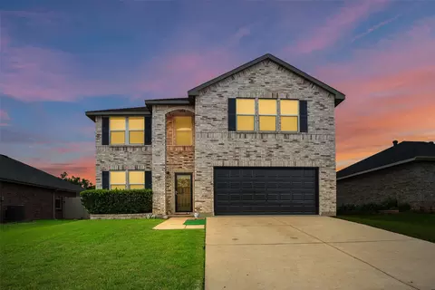 2023 Brazos Ct, Grand Prairie, TX 75052