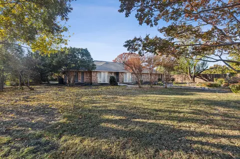 102 Sunset Dr, Murphy, TX 75094