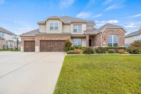 2114 Chippewa Hls, Gunter, TX 75058