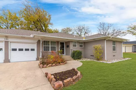141 Azalea Ln, Mckinney, TX 75069