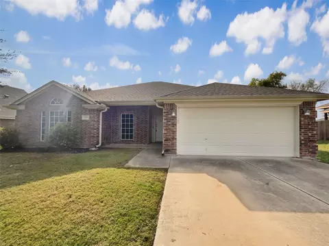 309 Wonder Oak Ct, Weatherford, TX 76085