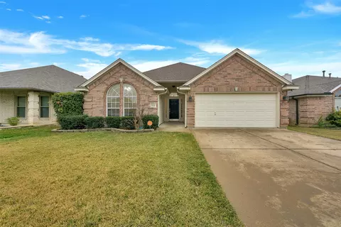 9128 River Trails Blvd, Fort Worth, TX 76118