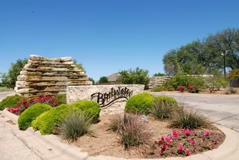 2115 Darby Dan Ct, Granbury, TX 76049