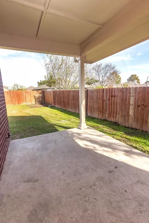 Exterior - 100 Hackberry Trl, Forney, TX 75126 photo 3 of 5