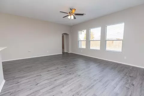 Living - 100 Hackberry Trl, Forney, TX 75126 photo 2 of 3