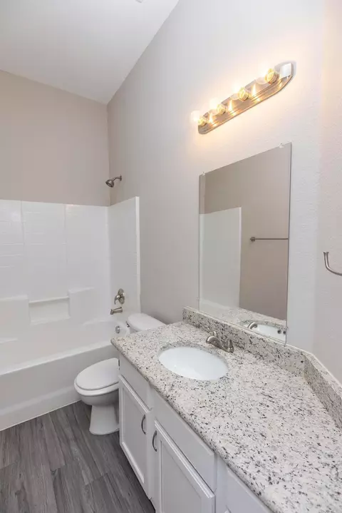 Bath - 100 Hackberry Trl, Forney, TX 75126 photo 4 of 6