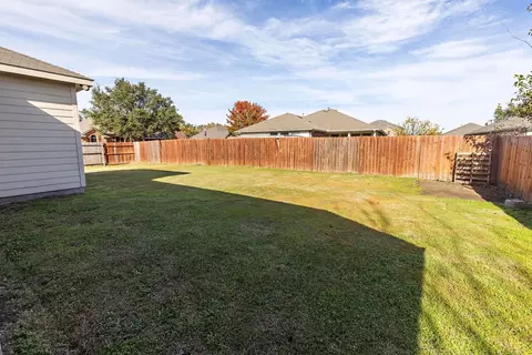 Exterior - 100 Hackberry Trl, Forney, TX 75126 photo 5 of 5