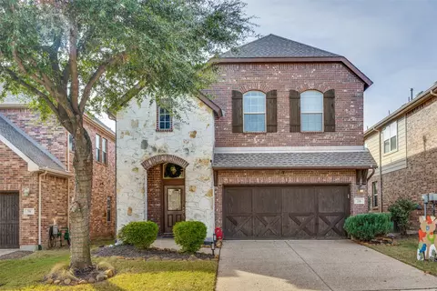 216 Westminster Dr, Lewisville, TX 75056