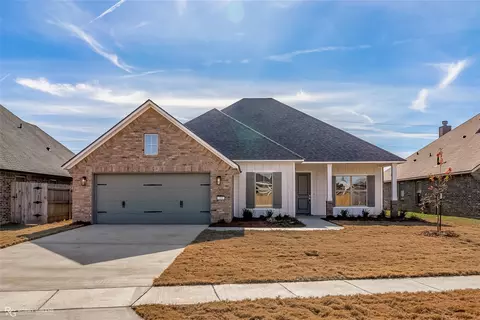 206 Cullom Dr, Bossier City, LA 71112
