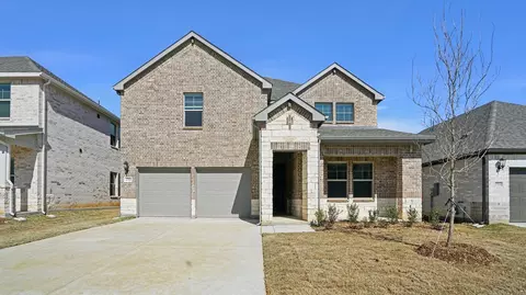 2703 Wellington Ln, Corinth, TX 76210