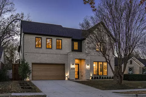 4239 Concho St, Dallas, TX 75206