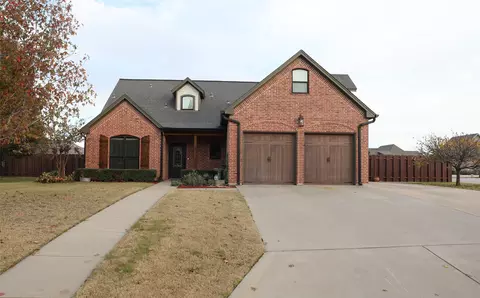 1202 Nortman Dr, Lindsay, TX 76250