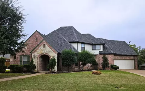 2130 Lindblad Ct, Arlington, TX 76013