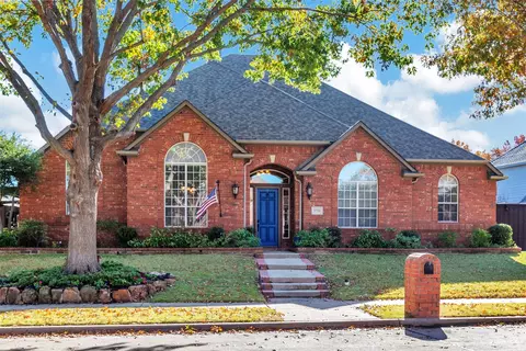 3728 Norwich Ln, Plano, TX 75025