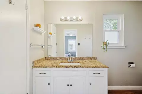 1305 E Windsor Dr, Denton, TX 76209 photo 14