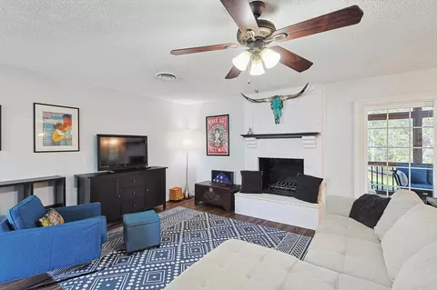 1305 E Windsor Dr, Denton, TX 76209 photo 5
