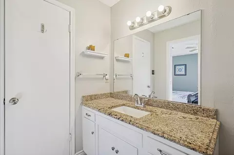 1305 E Windsor Dr, Denton, TX 76209 photo 13