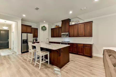 908 Parkside Dr, Argyle, TX 76226