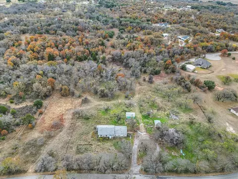 909 Ellis Dr, Weatherford, TX 76088