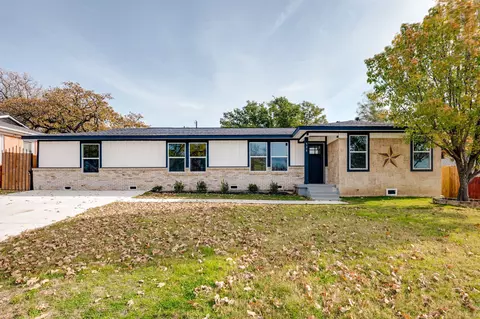 904 Walter St, Bedford, TX 76022