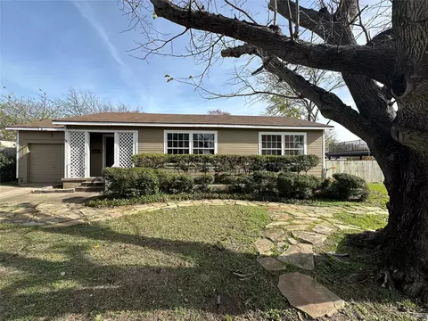 1828 Shepheard St, Fort Worth, TX 76114