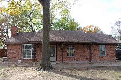 202 S Main St, Crandall, TX 75114
