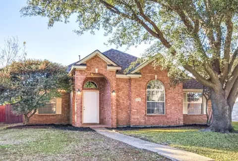 9109 Azinger Dr, Plano, TX 75025
