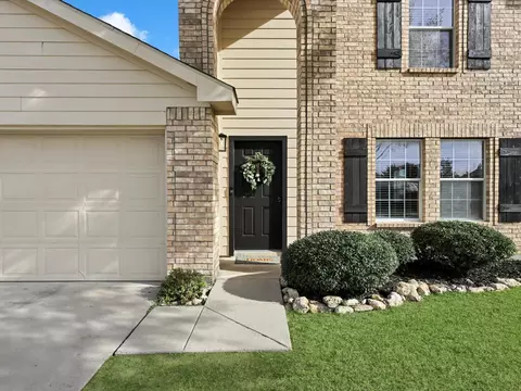 12409 Arbor Lake Rd, Rhome, TX 76078