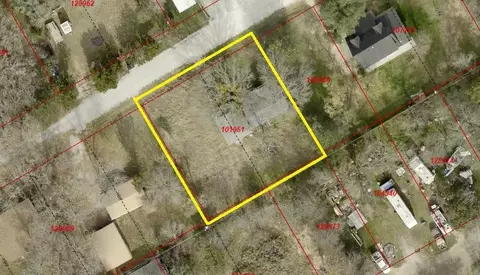 116 5th St, Whitney, TX 76692