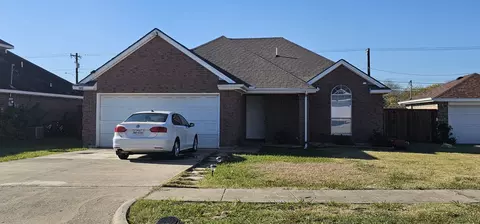 1209 Highland Creek Cir, Garland, TX 75040